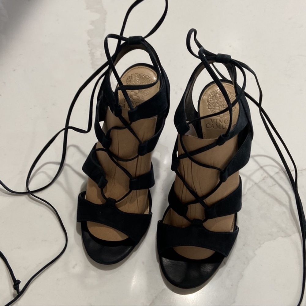Vince Camuto Winola Lace Up Cutout Sandal, Size 7 Black